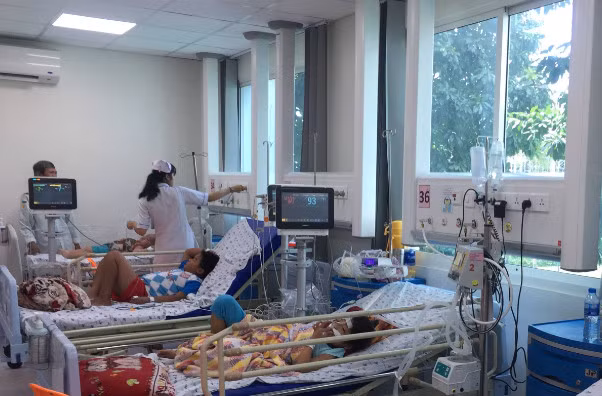 Người dân cần diệt lăng quăng, diệt muỗi để phòng ngừa sốt xuất huyết