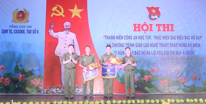 Hai giải Ba thuộc về Trại giam Xuyên Mộc và Đắk P’lao.