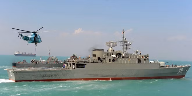 Một tàu chiến nội địa của Iran