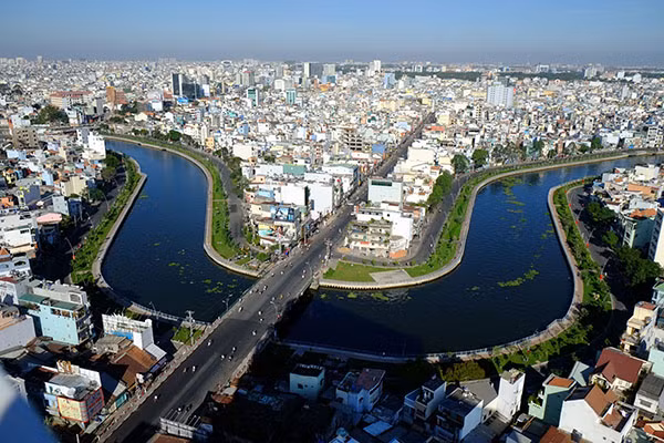 Kênh Nhiêu Lộc - Thị Nghè. Ảnh: Nguyễn Xuân Thanh Sơn.