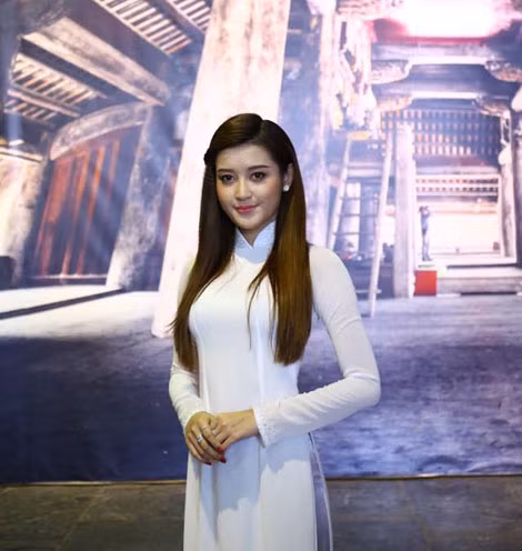 Á hậu Huyền My trở thành gương mặt đại diện của Triển lãm.