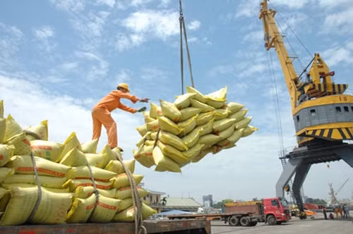 Nhiều chỉ tiêu kinh tế đã đạt và vượt kế hoạch trong năm 2015.