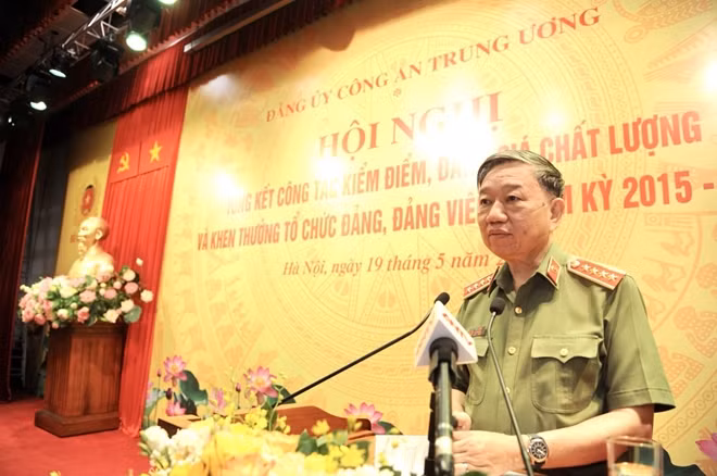 Bộ trưởng Tô Lâm phát biểu chỉ đạo tại hội nghị.