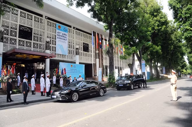 Lực lượng Công an bảo vệ tuyệt đối an toàn địa điểm diễn ra Đại hội đồng AIPA 41.