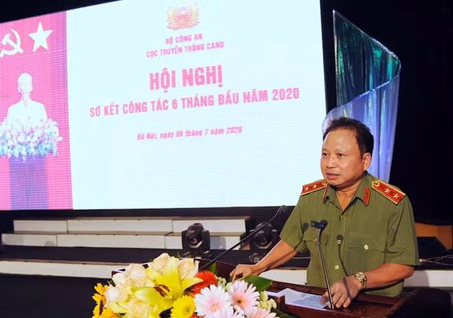 Trung tướng Mai Văn Hà phát biểu kết luận hội nghị.