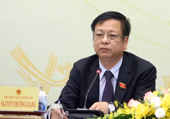 Phó Chủ nhiệm UBPL Nguyễn Trường Giang.