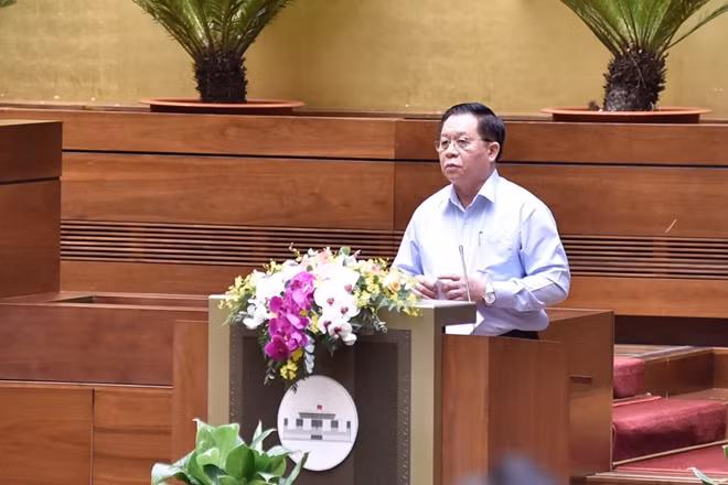 Trưởng Ban Tuyên giáo Trung ương Nguyễn Trọng Nghĩa phát biểu chỉ đạo tại hội nghị.