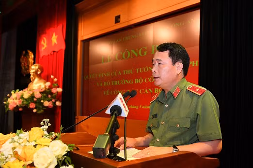 Các đồng chí Thứ trưởng phát biểu tại buổi lễ.