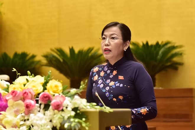 Trưởng Ban Dân nguyện Nguyễn Thanh Hải trình bày báo cáo.