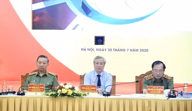 Thường trực Ban Bí thư Trần Quốc Vượng, Bộ trưởng Tô Lâm, Thứ trưởng Nguyễn Văn Thành