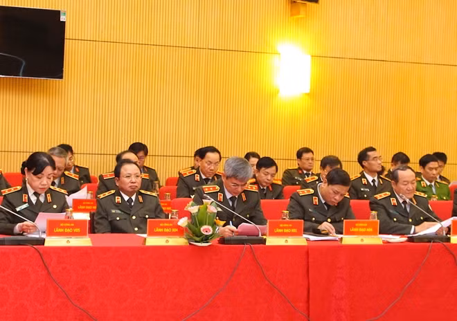 Các đại biểu dự hội nghị.