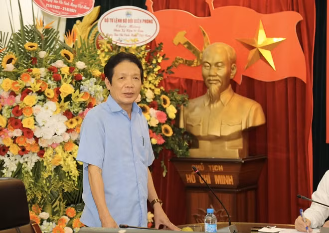Thứ trưởng Bộ Thông tin và Truyền thông Hoàng Vĩnh Bảo phát biểu tại buổi làm việc.