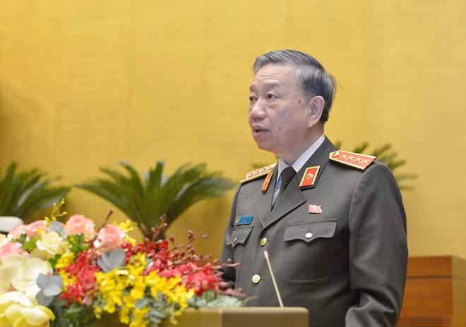 Bộ trưởng Tô Lâm phát biểu giải trình thêm tại phiên thảo luận.