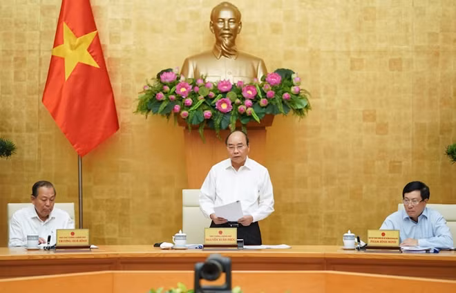 Thủ tướng phát biểu kết luận cuộc họp.