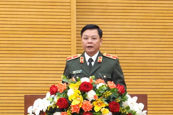 Thiếu tướng Đào Thanh Hải, Phó Giám đốc Công an TP Hà Nội phát biểu tại buổi lễ.