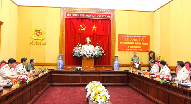 Toàn cảnh buổi lễ.