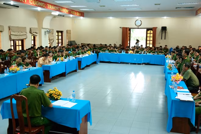 Toàn cảnh hội thảo.