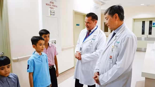 Bé G.B đã hồi phục sức khoẻ sau ca mổ khó khăn.