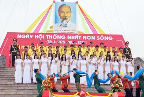 Ngày hội thống nhất non sông, Nam Bắc một nhà.