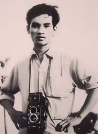 Ông Dũng thời trẻ.