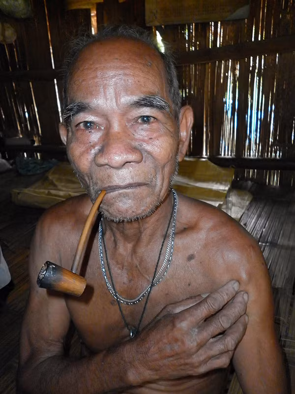 Già làng K'gõ.
