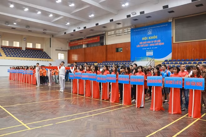 Hội khỏe Hội Nhà báo TP Hà Nội lần thứ 24 mở rộng thu hút 400 vận động viên đến từ 23 cơ quan đến tham gia tranh tài.