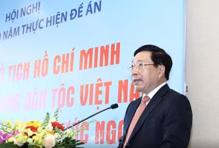 Phó Thủ tướng, Bộ trưởng Ngoại giao Phạm Bình Minh phát biểu tại hội nghị.