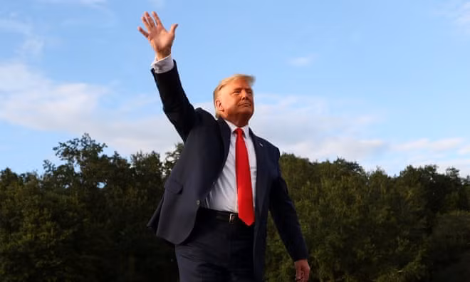 Tổng thống Trump đã được tha bổng trong phiên luận tội thứ hai. Ảnh: TG Tổng thống Trump đã được tha bổng trong phiên luận tội thứ hai. Ảnh: TG