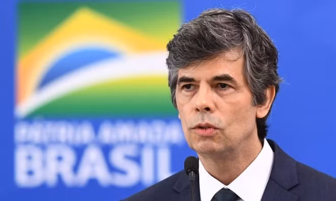 Chân dung Bộ trưởng Y tế Brazil vừa từ nhiệm Nelson Teich. Ảnh: TG