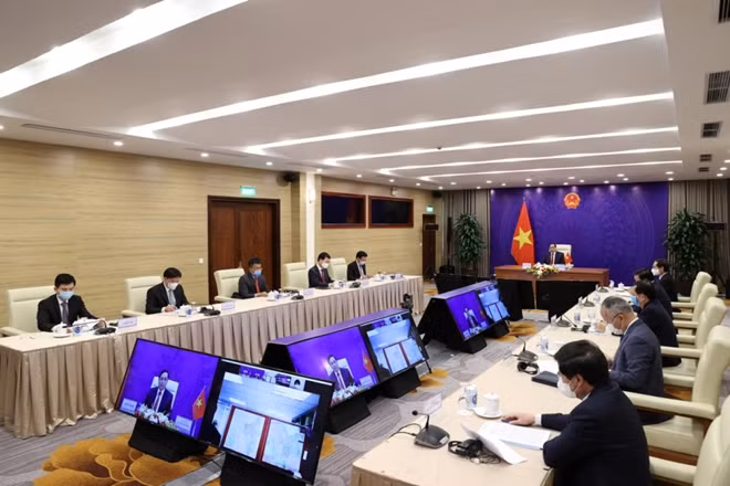 Do ảnh hưởng của đại dịch COVID-19, hội nghị được tổ chức theo hình thức trực tuyến. Ảnh: MOFA