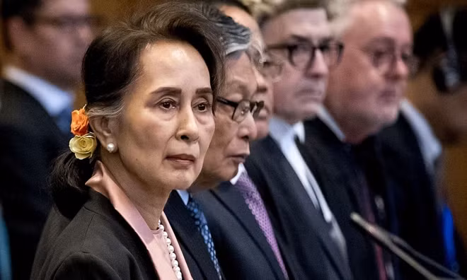 Nhà lãnh đạo Myanmar Aung San Suu Kyi và nhiều quan chức cấp cao khác đã bị "bắt". Ảnh: BBC