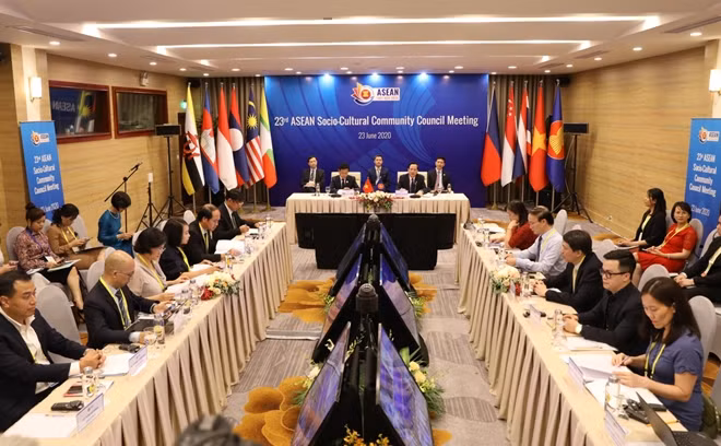 Hội nghị được tổ chức theo hình thức trực tuyến.