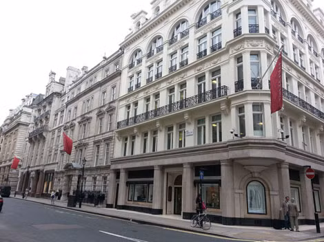 Tòa trụ sở chính của Nhà đấu giá Christie's.