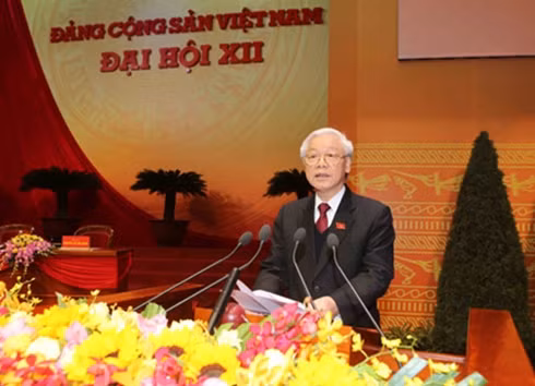 Tổng Bí thư Nguyễn Phú Trọng đọc diễn văn bế mạc Đại hội Đảng XII. Ảnh: TTXVN.