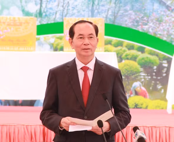 Chủ tịch nước Trần Đại Quang phát biểu tại chương trình gặp mặt đồng bào các dân tộc.