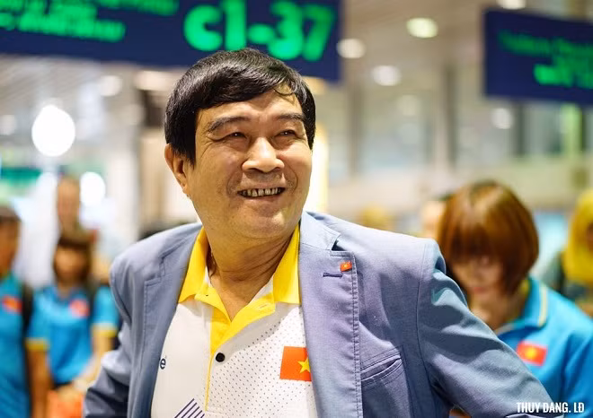 Phó Chủ tịch Liên đoàn bóng đá Việt Nam Nguyễn Xuân Gụ.