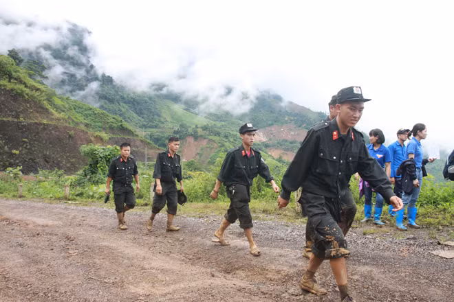 Cán bộ Công an xuống địa bàn