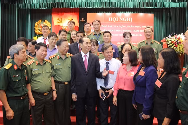Chủ tịch nước căn dặn các đại biểu tại hội nghị Chủ tịch nước căn dặn các đại biểu tại hội nghị