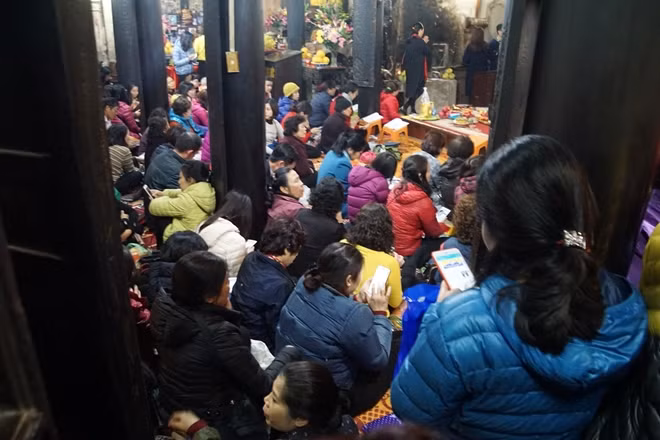 Quang cảnh bên trong chùa Phúc Khánh.