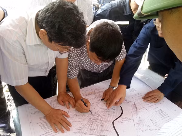 Công an tỉnh Quảng Ninh và các lực lượng chức năng đang khẩn trương triển khai công tác cứu nạn, cứu hộ