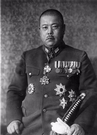 Tướng Nhật Tomoyuki Yamashita. Tướng Nhật Tomoyuki Yamashita.