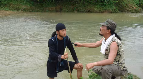 Nghệ sĩ Hoàng Thắng trong phim “Gió đại ngàn”.