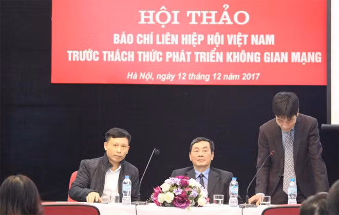 Quang cảnh buổi hội thảo. Quang cảnh buổi hội thảo.
