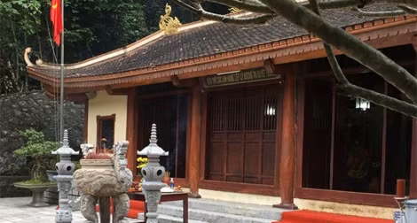 Tri ân các Anh hùng liệt sĩ trên đường 20 Quyết Thắng