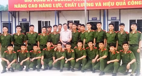 Thành lập Tiểu đoàn CSCĐ dự bị chiến đấu thuộc Công an Thừa Thiên-Huế ảnh 5