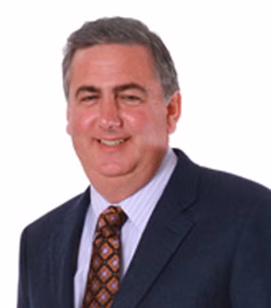 Chuyên gia tâm thần học John Baker.