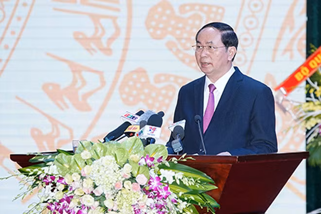 Chủ tịch nước Trần Đại Quang đề nghị tỉnh Lào Cai thực hiện nhiều giải pháp, phấn đấu trở thành tỉnh phát triển ở khu vực Tây Bắc. Ảnh: Báo Lào Cai.