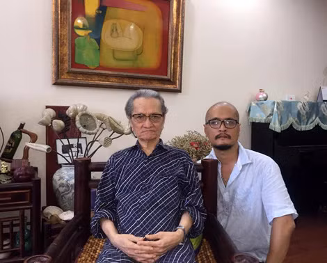 Nhà thơ Võ Thanh An và con trai, nhà thơ Trần Vũ Long.