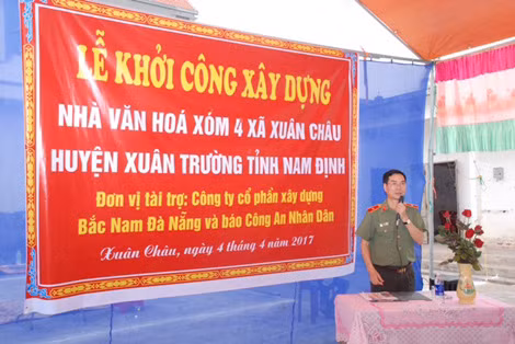 Thiếu tướng Phạm Văn Miên phát biểu tại buổi lễ.