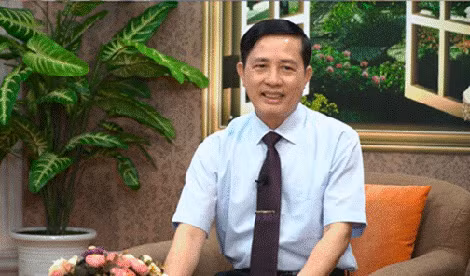 Phó Giáo sư - Tiến sĩ Nguyễn Duy Thắng.